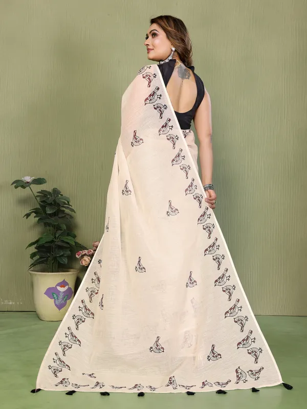 Off_White_Printed_Saree_For_Women