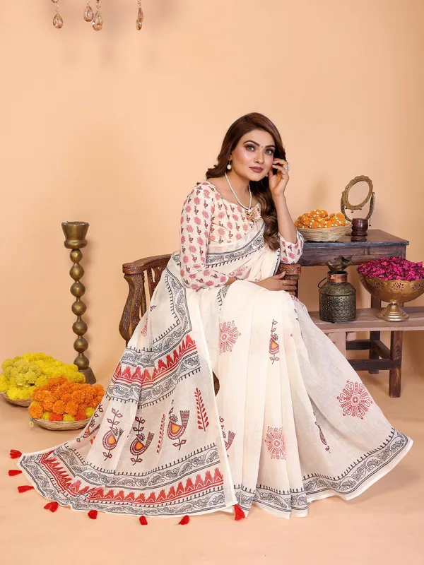 Off_White_Printed_Saree_For_Women