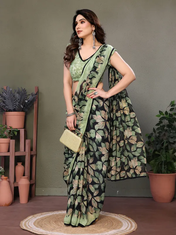 Green_Leaf_Print_Saree_For_Women
