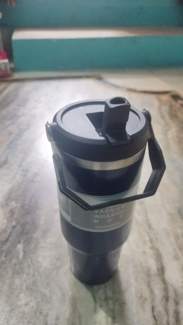 Vacuum_Insulated_Solid_Travel_Mug_900_Ml