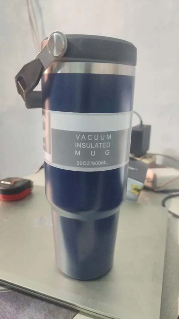 Vacuum_Insulated_Solid_Travel_Mug_900_Ml