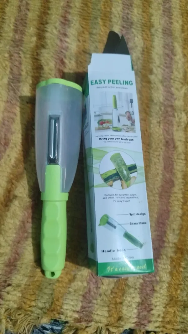 Plastic_Manual_Vegetable_Peeler