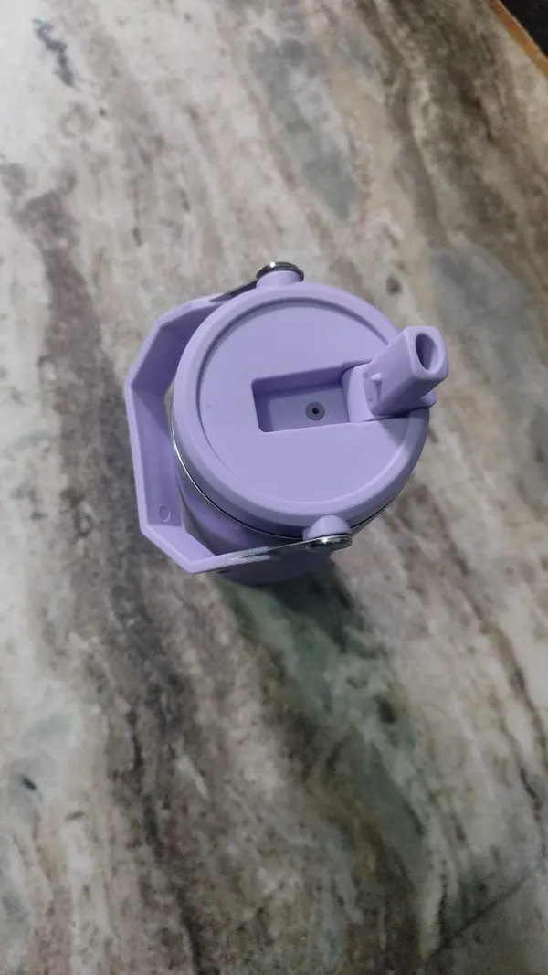 Plastic_Solid_Travel_Tumbler