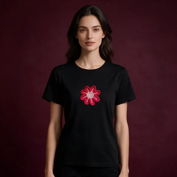 Daisy_Bloom_T-Shirt
