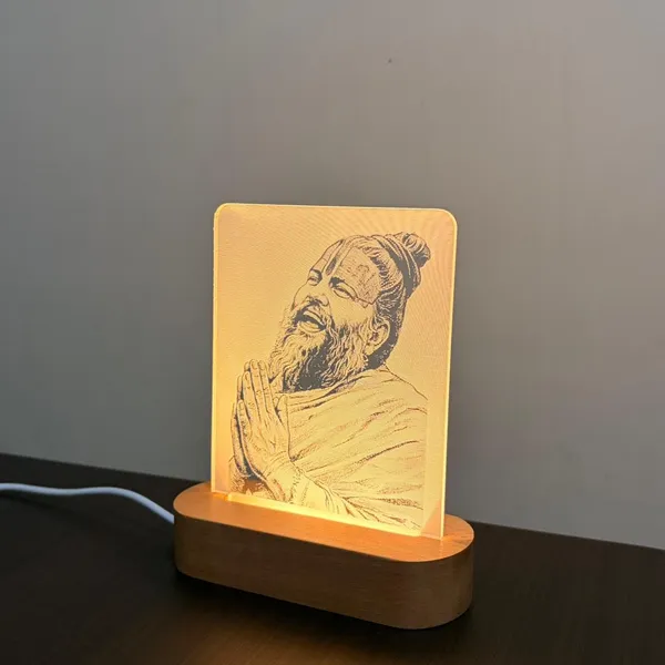 Premanand_Ji_Maharaj_Led_Spiritual_Lamp_Acrylic_Warm_White_Glowing_Night_Light_With_Wooden_Base_Usb_Powered_Ideal_For_Home_Mandir_Pooja_Room_Bedroom_Meditation_Size_8x6_Inch
