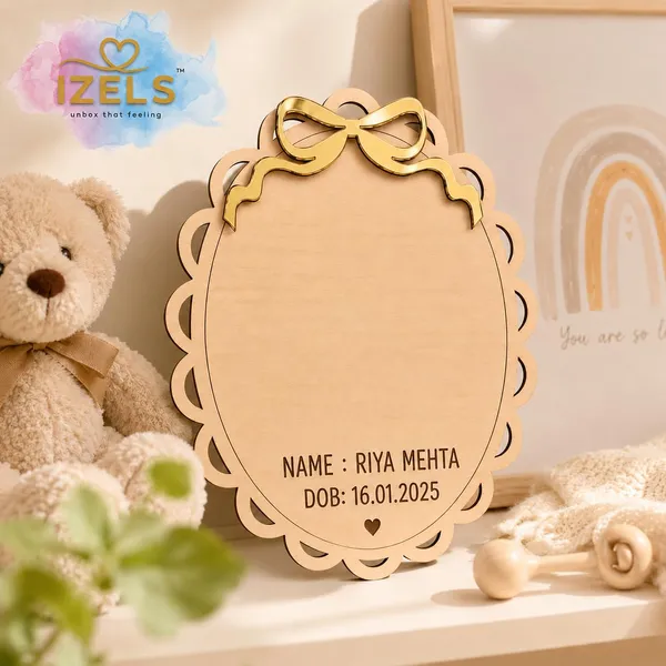 Personalised_Wooden_Plaque_For_Kids_Room_Custom_Baby_Keepsake_Wall_Table_Decor_With_Golden_Mirror_Acrylic_Name_Laminated_Mdf_Aesthetic_Nursery_Bedroom_Decoration_30_X_30_Cm_Handprint