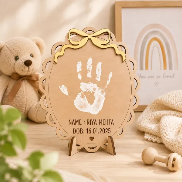 Personalised_Wooden_Plaque_For_Kids_Room_Custom_Baby_Keepsake_Wall_Table_Decor_With_Golden_Mirror_Acrylic_Name_Laminated_Mdf_Aesthetic_Nursery_Bedroom_Decoration_30_X_30_Cm_Handprint