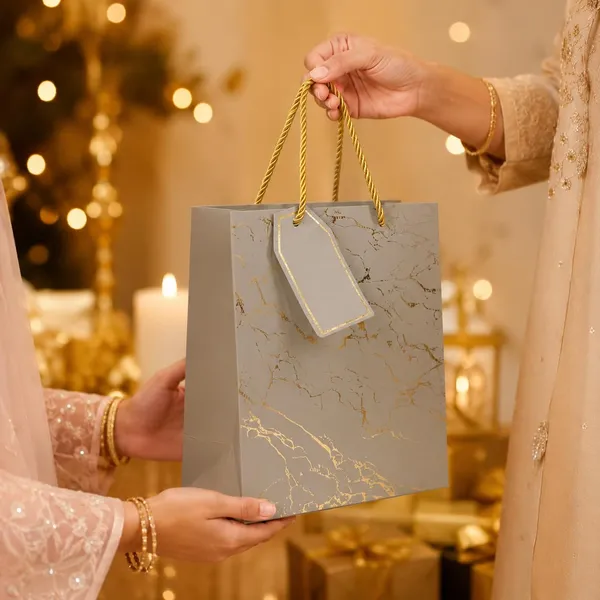 Izels_Metallic_Paper_Gift_Bag_With_Gold_Foiling_23x18x10_Cm_Silver_10_Pcs