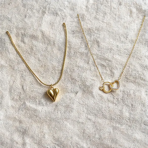 Golden_Hearts_Pendant_Necklace_Duo_For_Women