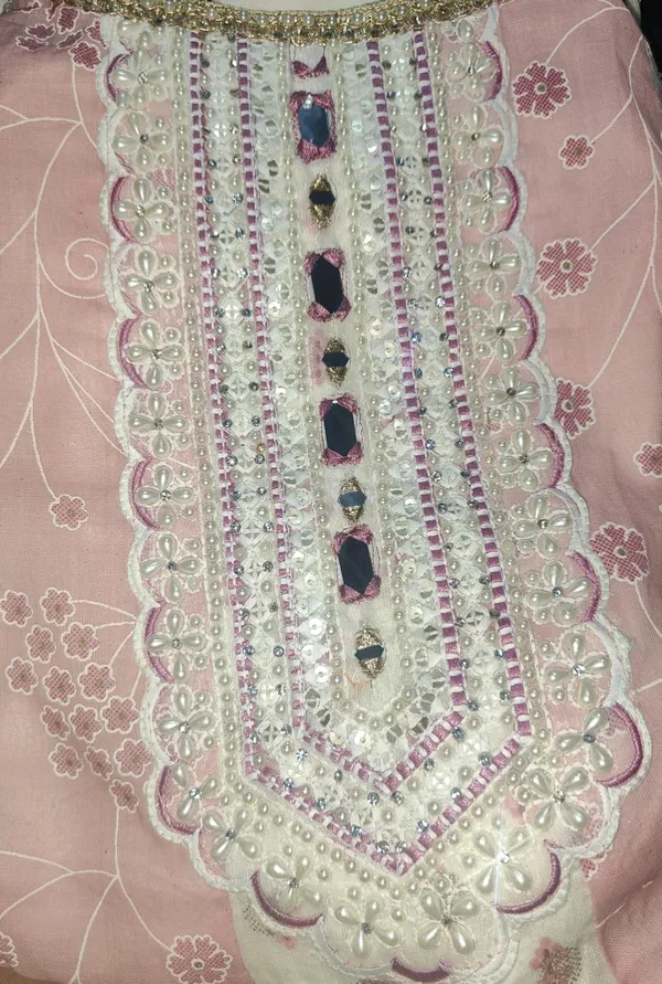White_Printed_Straight_Kurta_Set_For_Women