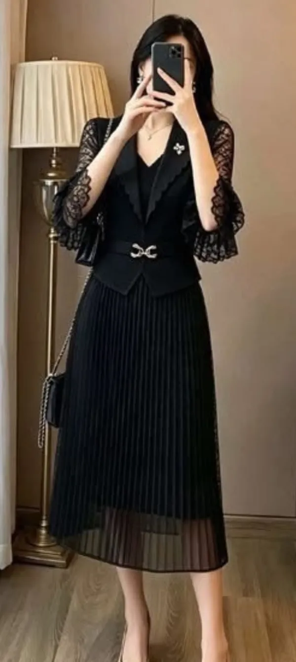 Black_Pleated_Midi_Dress_for_Women