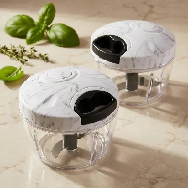 White_Compact_Design_String_Vegetable_Chopper_With_Stainless_Steel_Blade