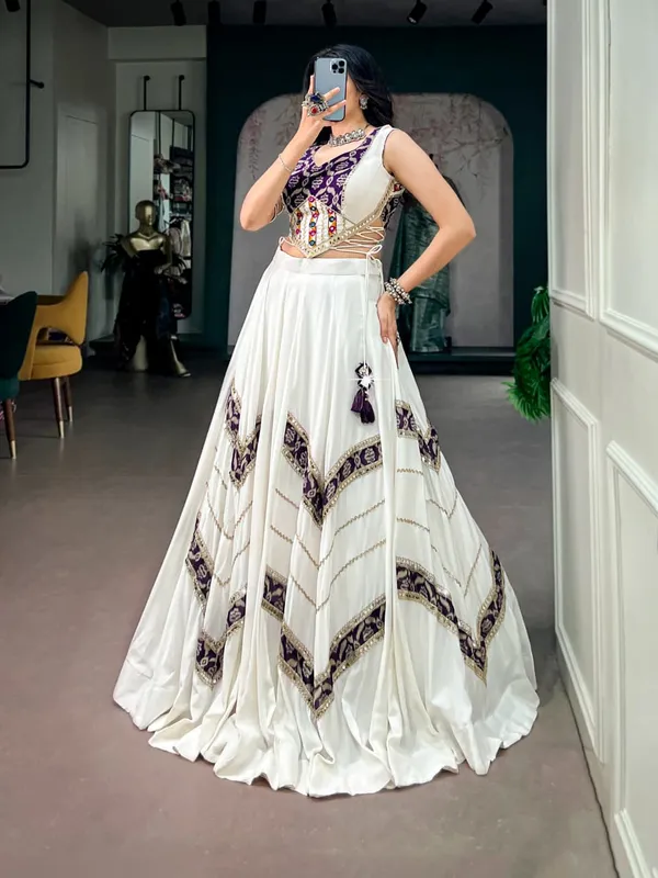 Sm_Royal_White_Rayon_Lehenga_With_Mirror_Work_Blouse_Default_Title