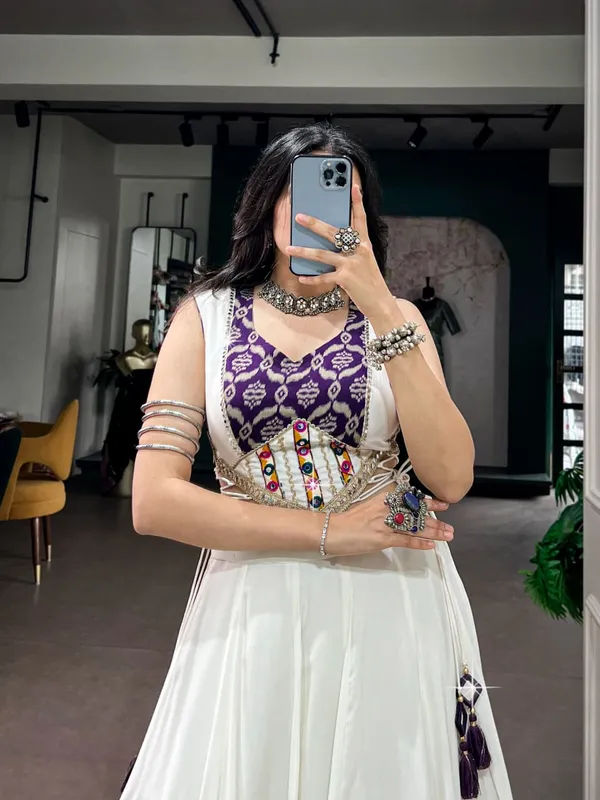 Sm_Royal_White_Rayon_Lehenga_With_Mirror_Work_Blouse_Default_Title