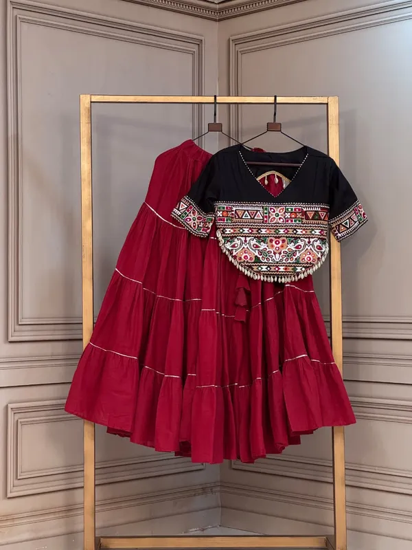 Sm_Kora_Cotton_Full_Stitched_Lehenga_With_Kutchi_Patchwork_Blouse_Burgundy
