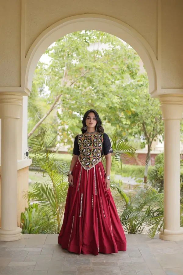 Sm_Rayon_Mirror_Work_Lehenga_With_Embroidered_Blouse_White