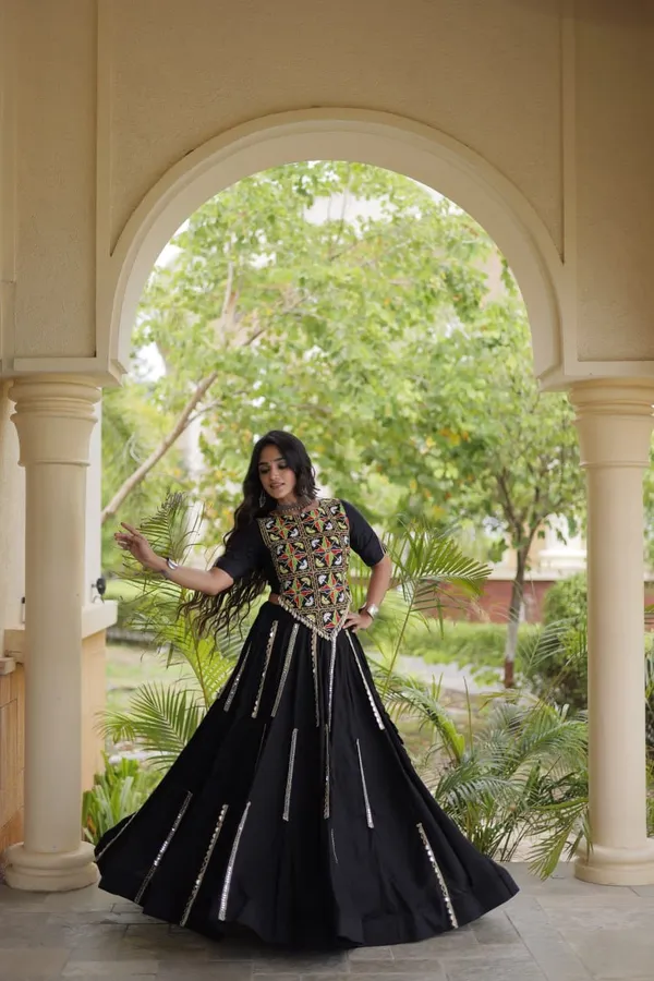 Sm_Rayon_Mirror_Work_Lehenga_With_Embroidered_Blouse_White
