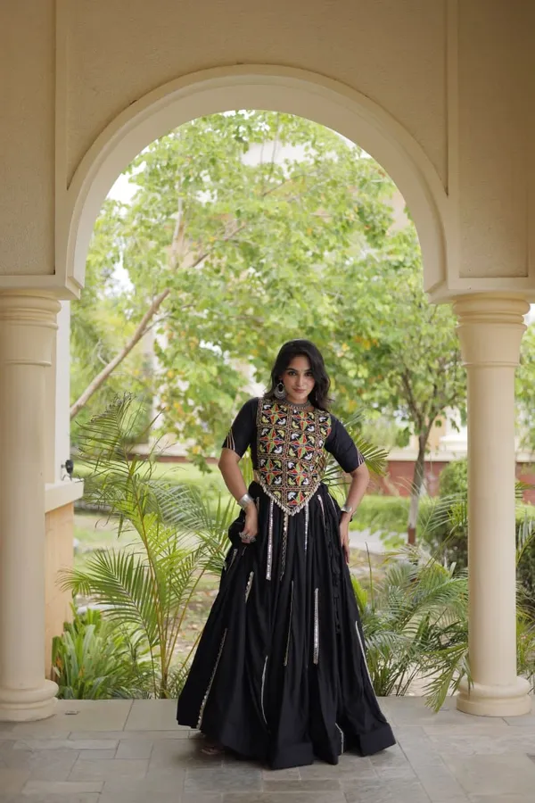 Sm_Rayon_Mirror_Work_Lehenga_With_Embroidered_Blouse_White