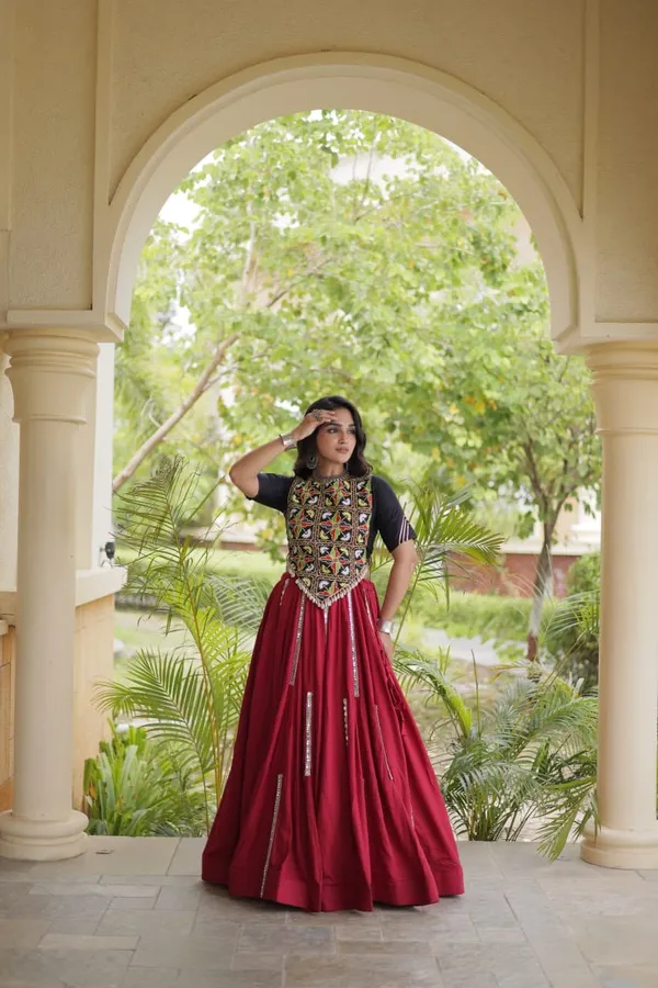 Sm_Rayon_Mirror_Work_Lehenga_With_Embroidered_Blouse_White