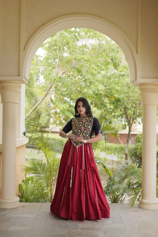 Sm_Rayon_Mirror_Work_Lehenga_With_Embroidered_Blouse_White