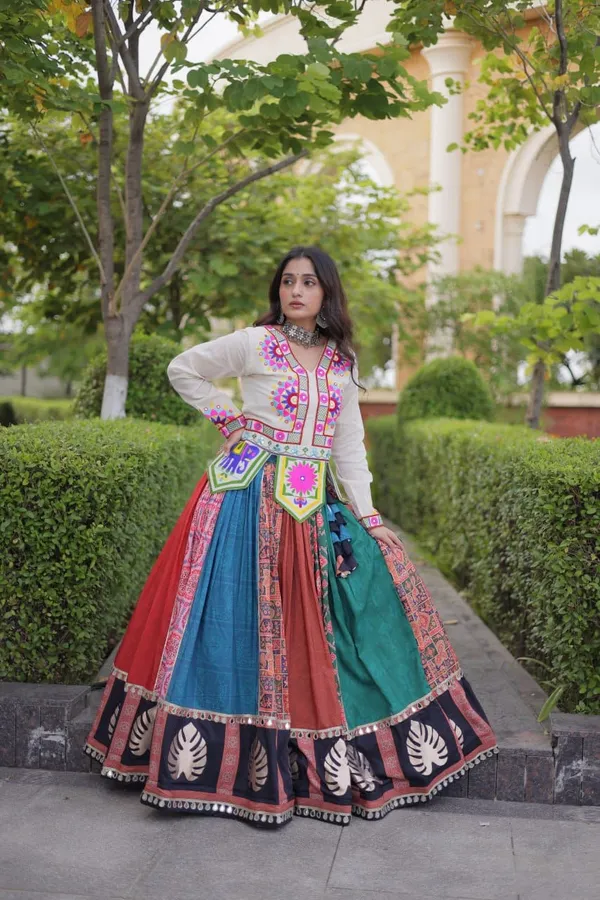 Sm_Cotton_Printed_Lehenga_With_Real_Mirror_Lace_Kutchi_Gamthi_Blouse_Default_Title