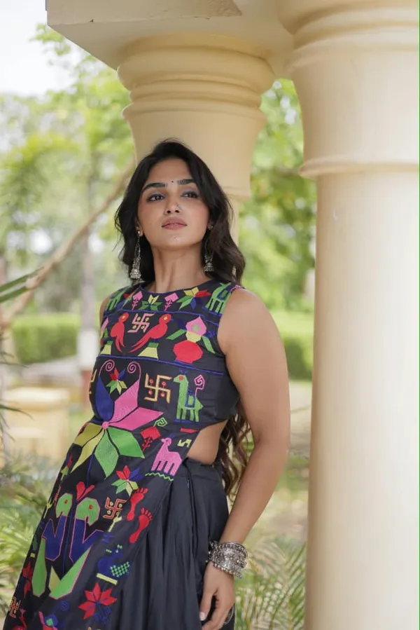 Sm_Fully_Stitched_Black_Cora_Cotton_Garba_Lehenga_Set_With_Gamthi_Thread_Work_Default_Title