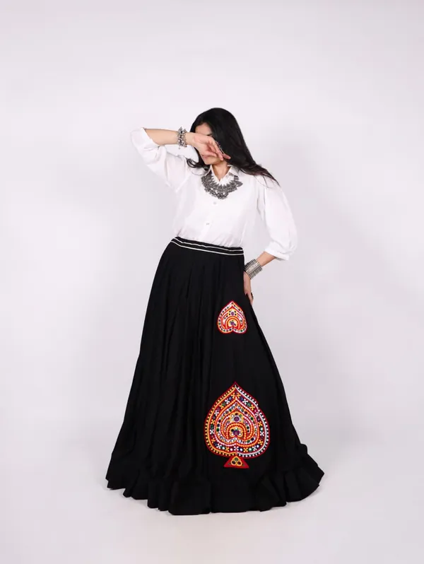 Sm_Traditional_Rayon_Georgette_Multicolor_Kali_Chaniya_With_Grand_8m_Flair_Black