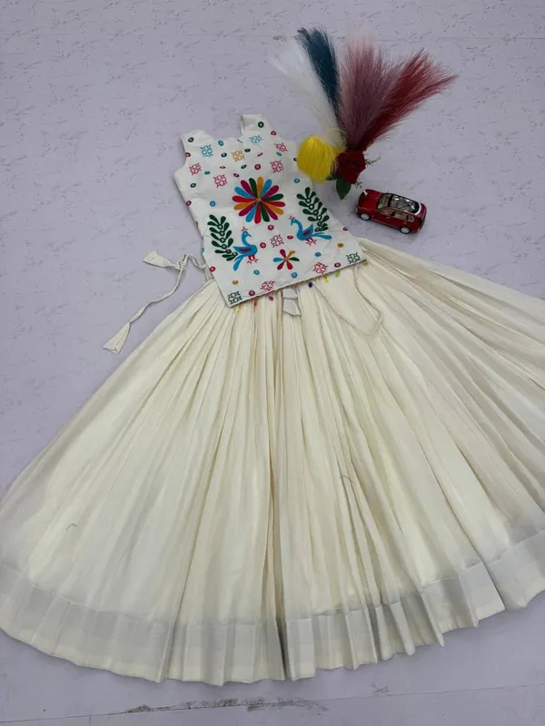 Sm_Handcrafted_Real_Mirror_Thread_Work_Khadi_Cotton_Festive_Lehenga_Set_Default_Title
