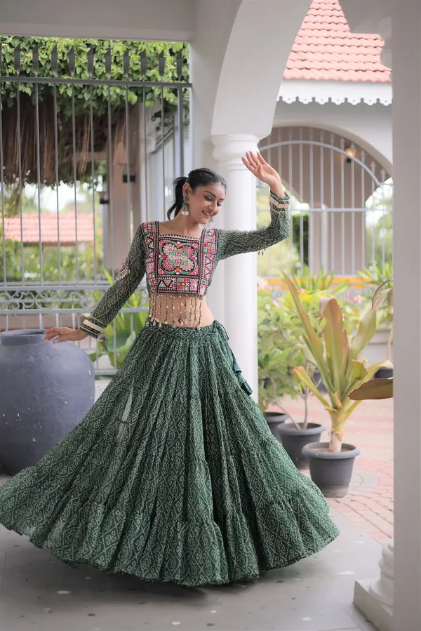 Sm_Navratri_Special_Bandhani_Kutchi_Lehenga_Set_Default_Title