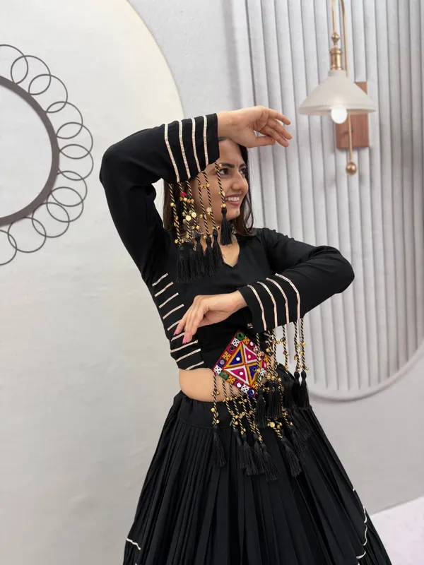 Sm_Pure_Cotton_Navratri_Lehenga_Choli_Set_With_Padded_Blouse_Default_Title