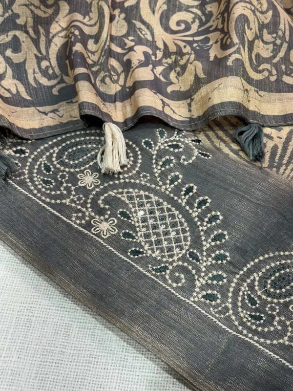 Sm_Designer_Cotton_Festive_Saree_With_Thread_Sequin_Embroidery_Grey