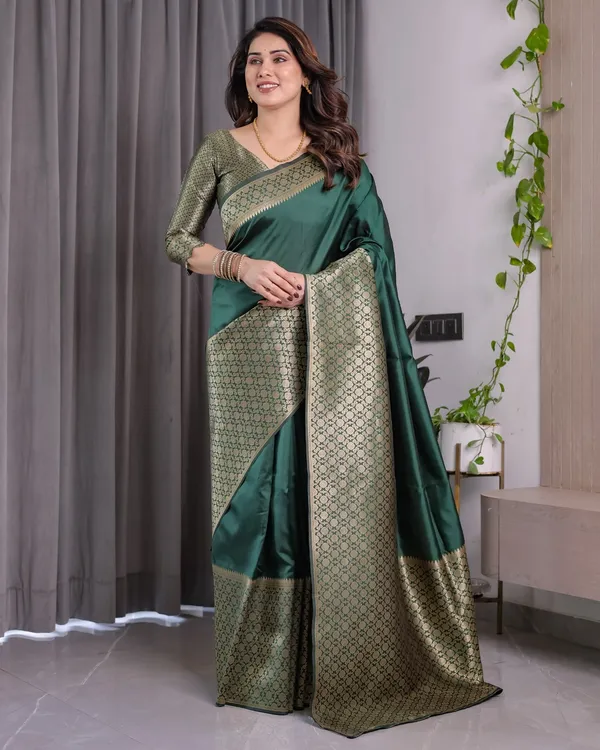 Sm_Pure_Banarasi_Silk_Saree_With_Elegant_Zari_Weaving_Pine_Green