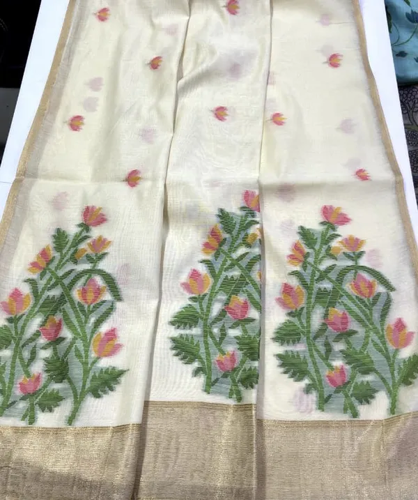 Sm_Summer_Special_Pastel_Jamdani_Weave_Cotton_Feel_Saree_Red