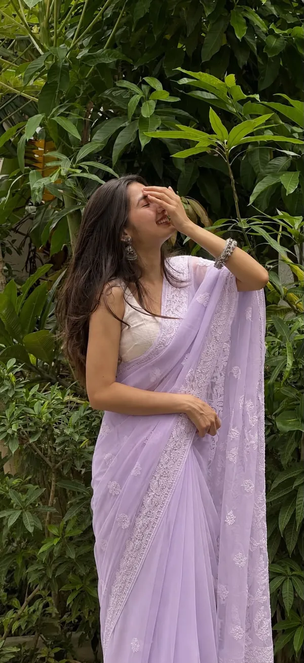 Sm_Soft_Georgette_Embroidered_Chikankari_Saree_Lavender