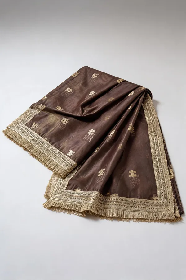 Chocolate_Brown_Tussar_Silk_Jacquard_Buti_Woven_Lace_Border_Saree_For_Women