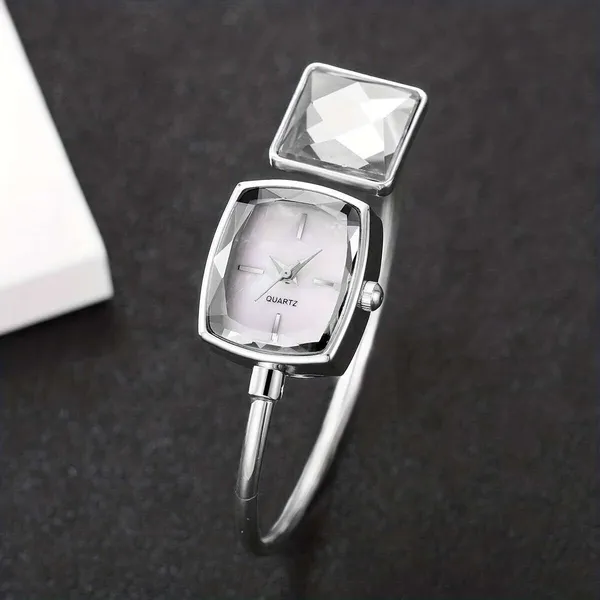 Silver_Tone_Crystal_Bangle_Watch_for_Women