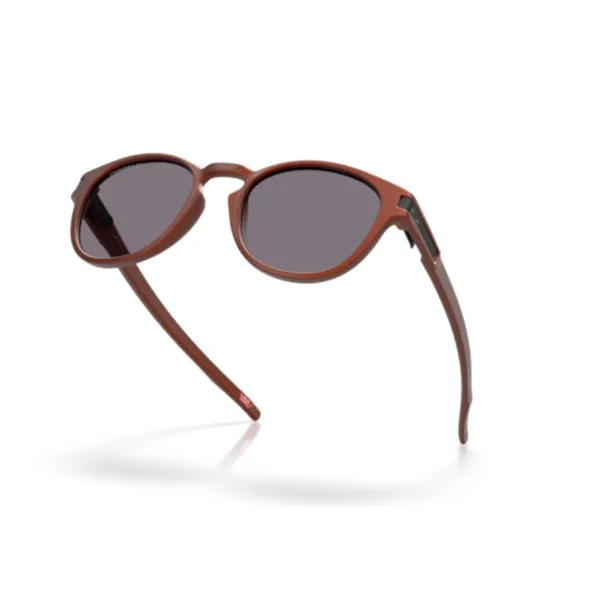 Oakley_Latch_Fire_Orange_Prizm_Grey_Polarized_Lifestyle_Sunglasses
