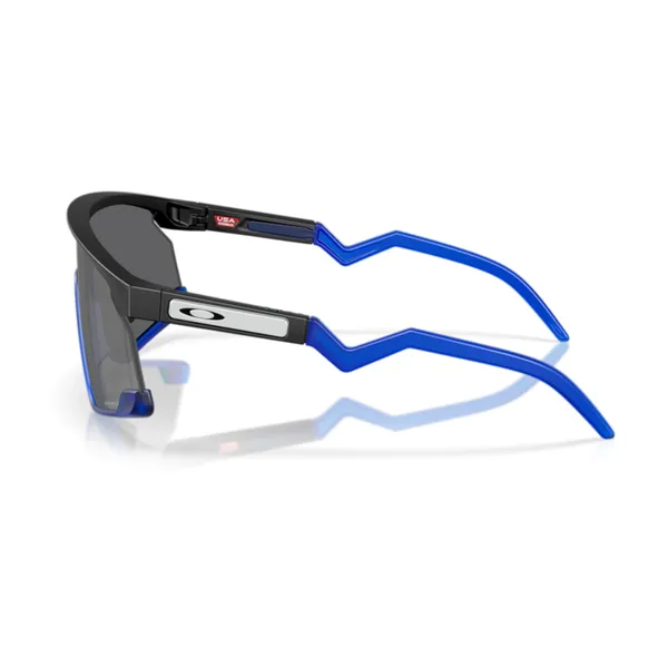 Oakley_Bxtr_Matte_Abyss