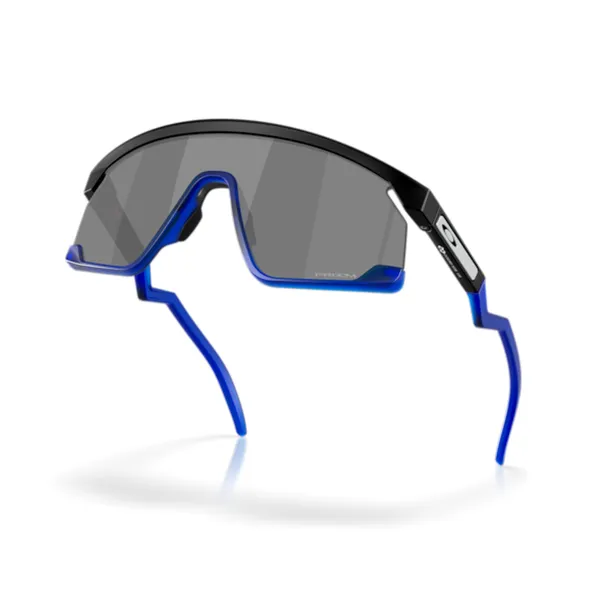 Oakley_Bxtr_Matte_Abyss