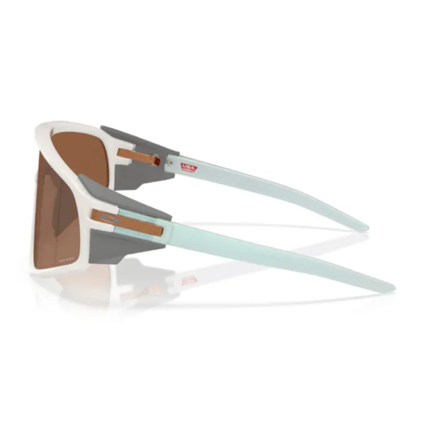 Oakley_Latch_Panel_Olive_Ink