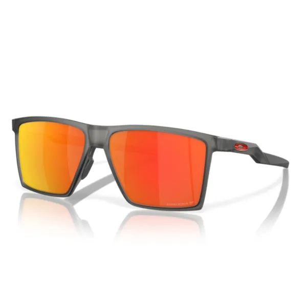 Oakley_Futurity_Sun_Satin_Grey_Smoke