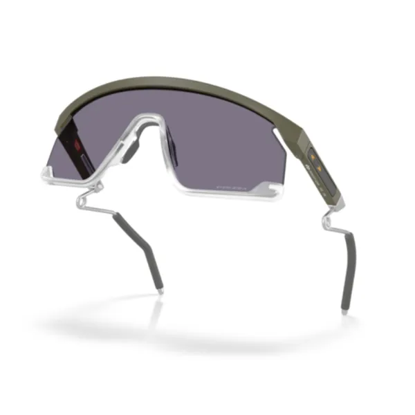 Oakley_BXTR_Metal_Matte_Moss_Prizm_Grey_Sports_Sunglasses