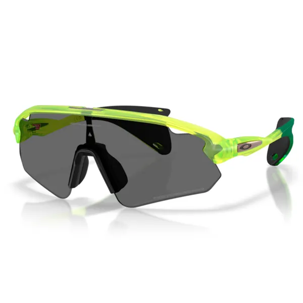 Oakley_Stunt_Devil_Asian_Clear_To_Black_Iridium_Photochromic