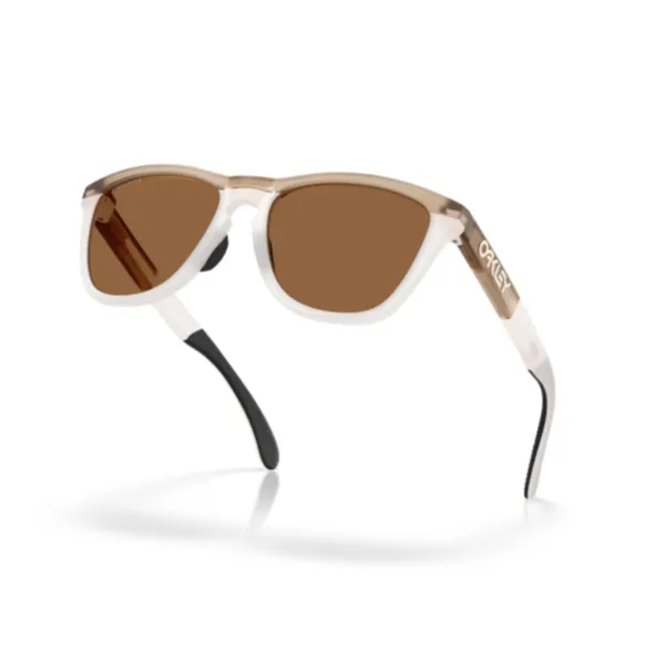 Oakley_Frogskins_Range_Matte_Sepia_Prizm_Bronze_Lifestyle_Sunglasses