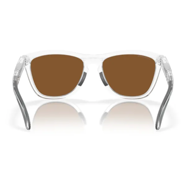 Oakley_Frogskins_Range_Matte_Clear_Prizm_Violet_Lifestyle_Sunglasses