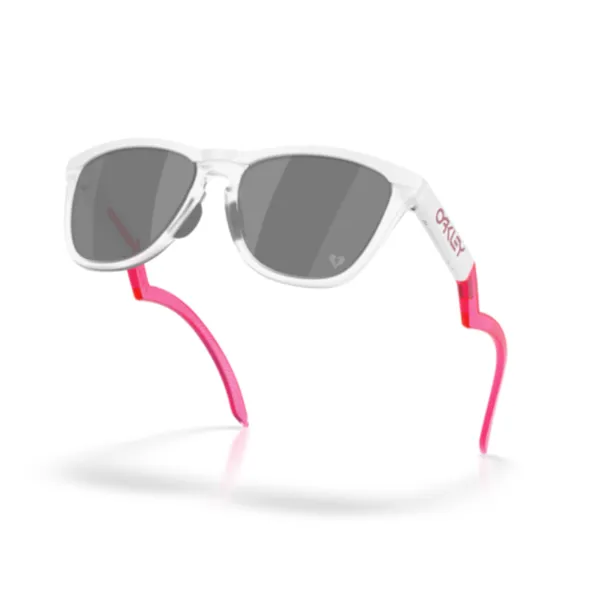 Oakley_Frogskins_Hybrid_Matte_White_Prizm_Black_Lifestyle_Sunglasses