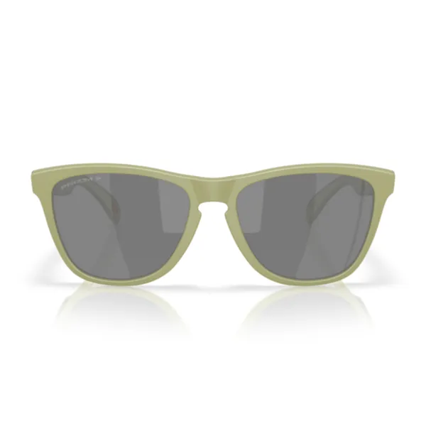 Oakley_Frogskin_Matte_Fern_Prizm_Black_Polarized_Lifestyle_Sunglasses