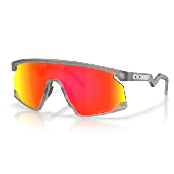 Oakley_BXTR_Matte_Desert_Tan_Prizm_Ruby_Sports_Sunglasses