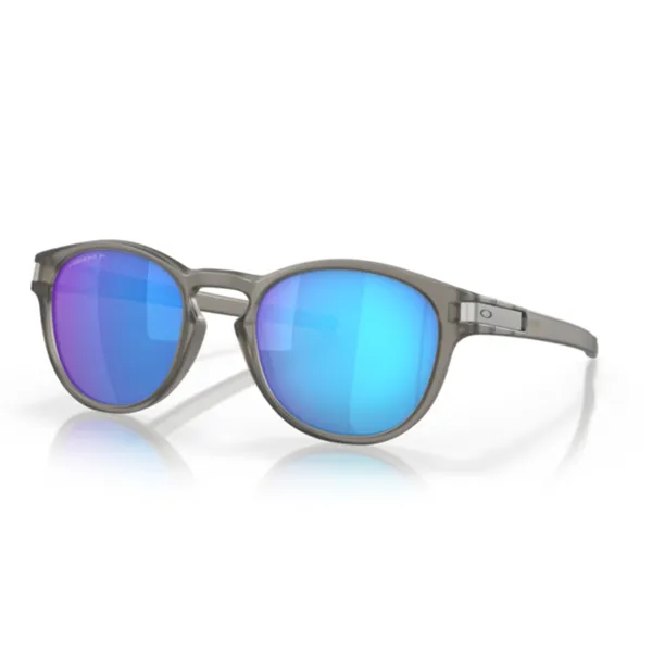 Oakley_Latch_Matte_Grey_Ink_Prizm_Sapphire_Polarized_Lifestyle_Sunglasses
