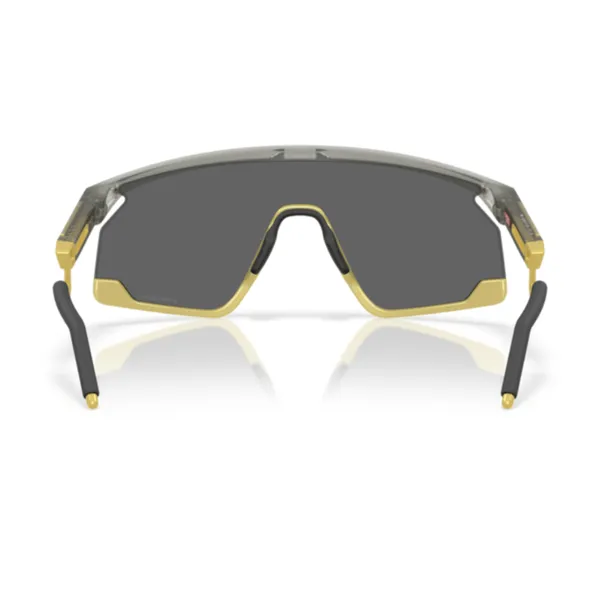 Oakley_BXTR_Metal_Matt_Grey_Ink_/_Vintage_Gold_Prizm_Black_Sports_Sunglasses